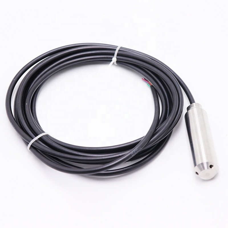 4 - 20ma 0.5-4.5V Submersible Water Level Sensor For Tank Oil Measurement