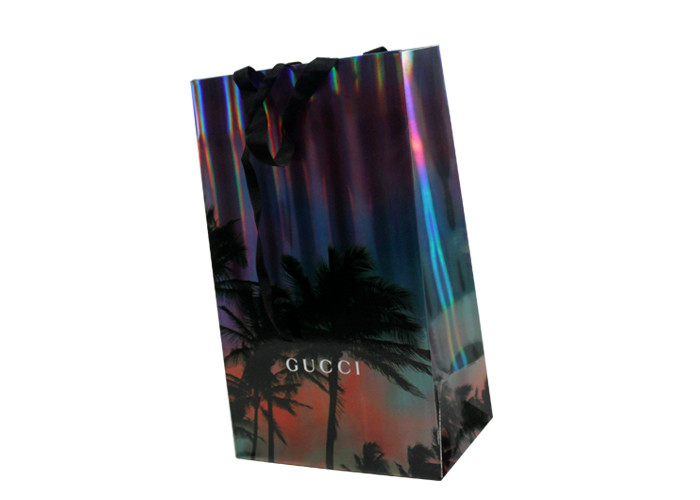 Embossing Gift Bag With Handles , Debossing Custom Luxury Paper Bags