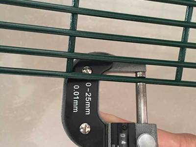 High Security Prison Anti -Cut Wire Fencing Panels Anti-Climb Security Resisdential Fence