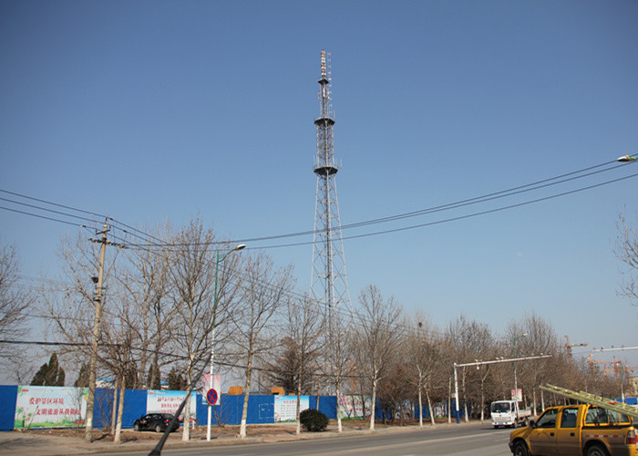 5 - 100m Telecom Steel Tower Inside Ladder With 3 Platforms , ISO Certificate Mobile Tower