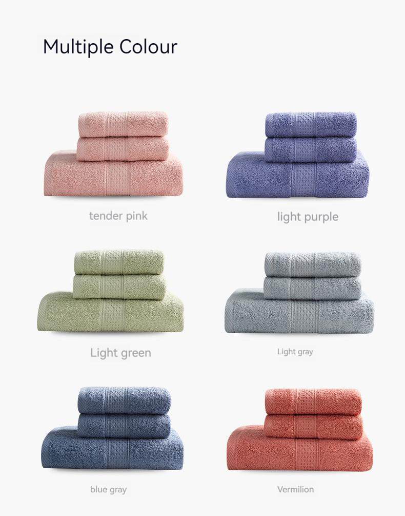 Customizable Luxury Dark Plaid Bath Towel 70*140cm Simple and Fashionable Design