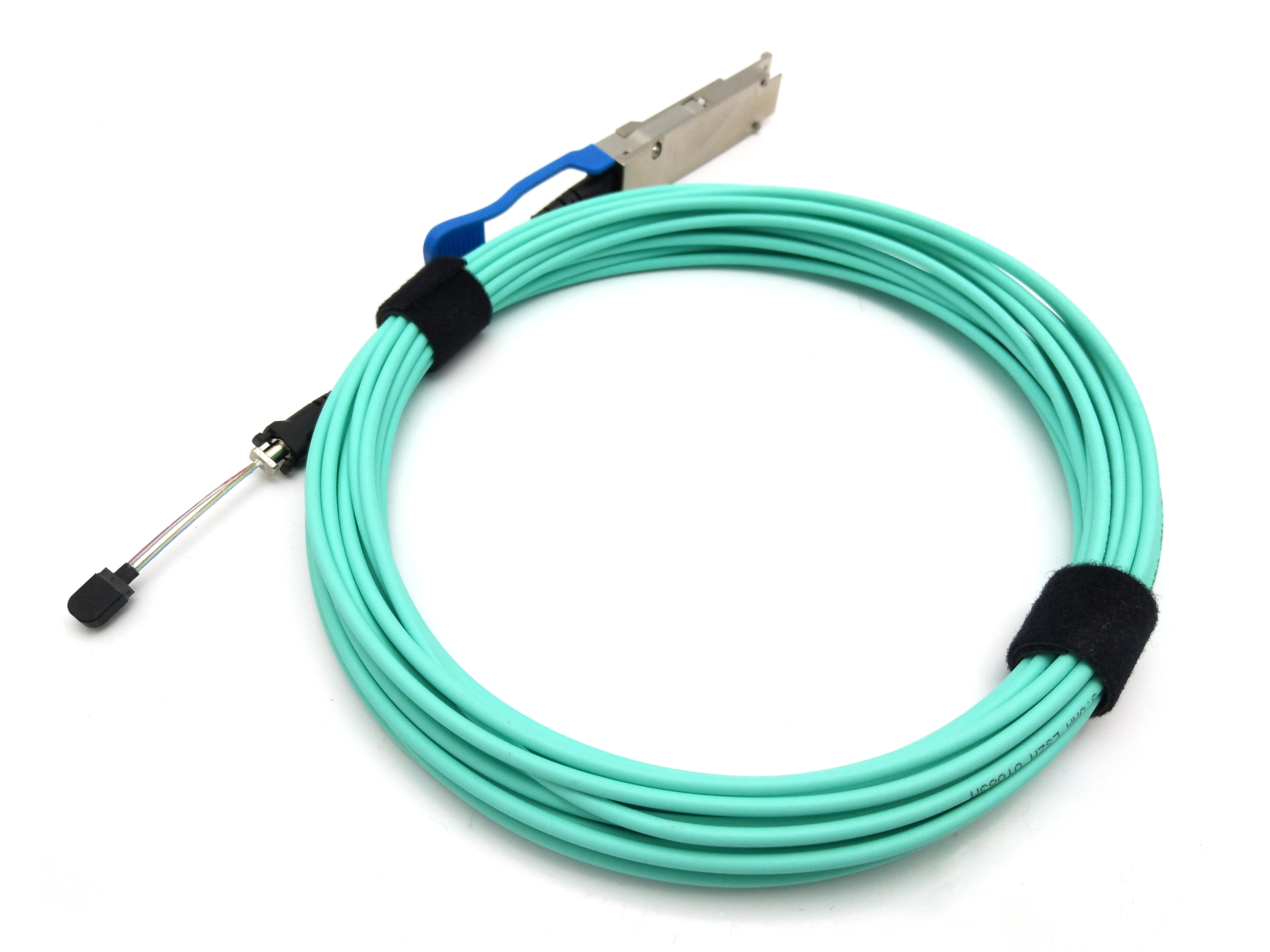 12.3 GHz OM3 QSFP+ To QSFP+ AOC Active Optical Cable