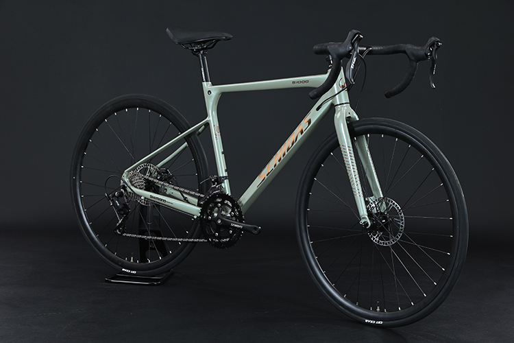 18 Speed Copy Carbon Welding Frame Road Bike Disc Brake Performance and Comfort