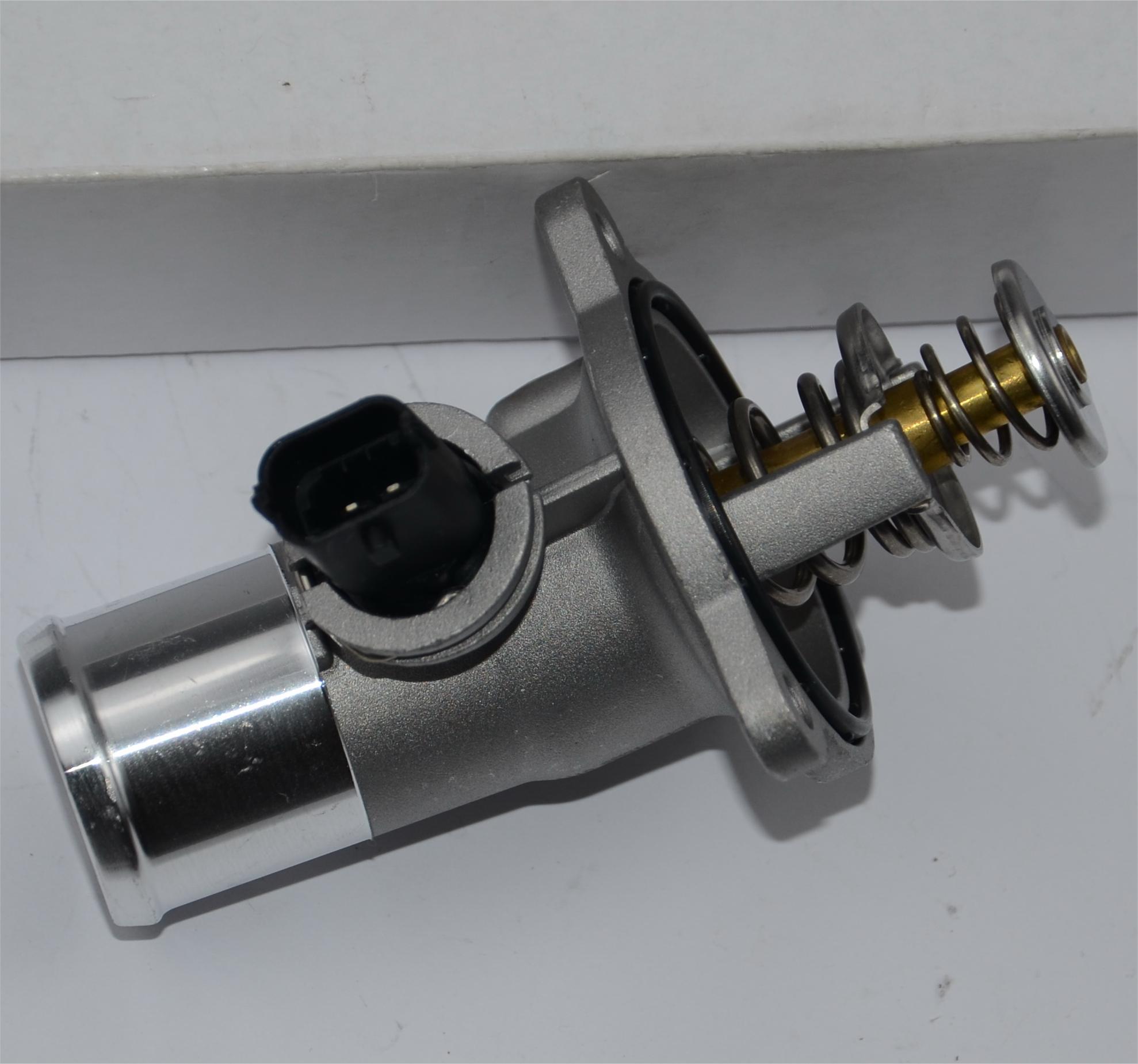 12669633 Engine Coolant Thermostat for Chevrolet Malibu Cruze Buick ENVISION Verano