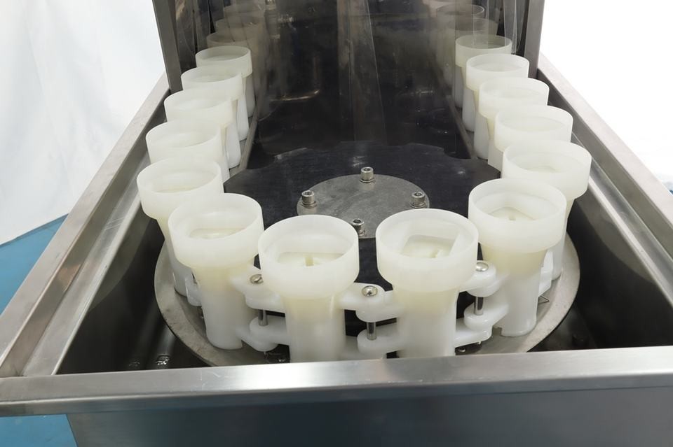 48 Head Automatic Rotary Bottle Cleaning Jar Washing Machine manufacturers