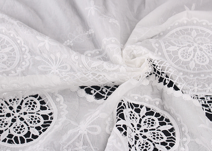 Cotton Eyelet Embroidered Lace Fabric Free Azo Dyeing Retro Hollowed Flower