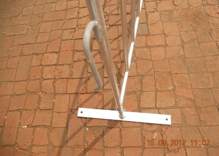 Portable Crowd Control Barriers , Galvanized Steel Bike Rack Barricade