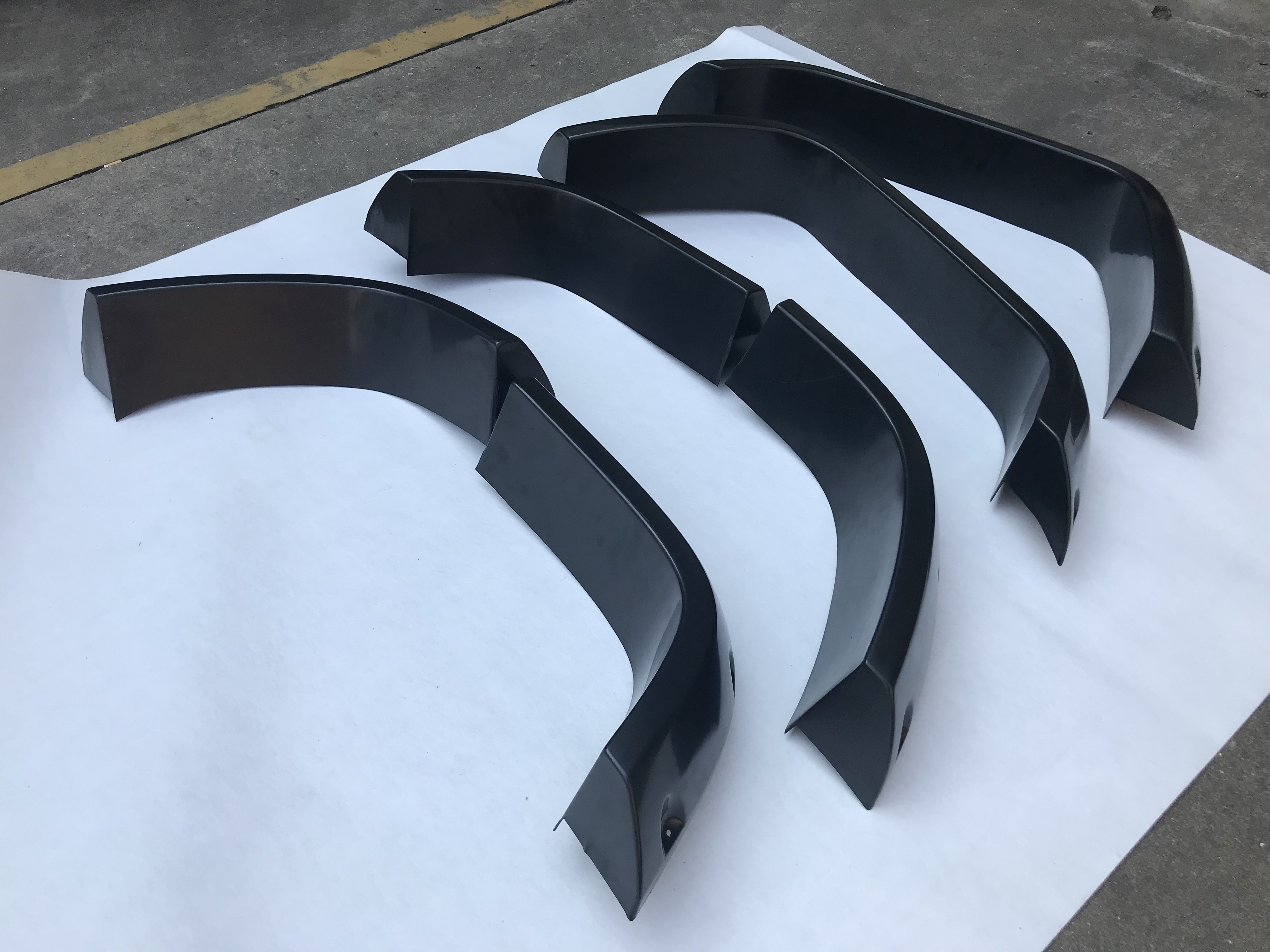MOSUN Flexible Car Wheel Fender Flares , Extra Wide Body Fender Flares