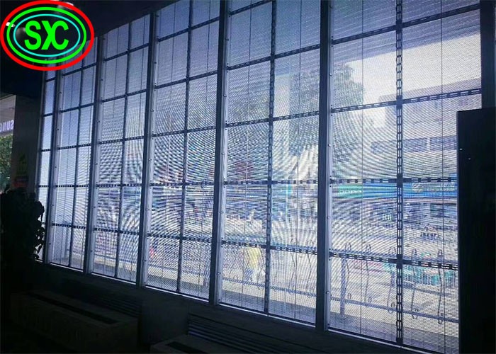 G3.91-7.82 Ultra-Thin Full Color Transparent Video Wall SMD2525 IP54 Long Lifetime