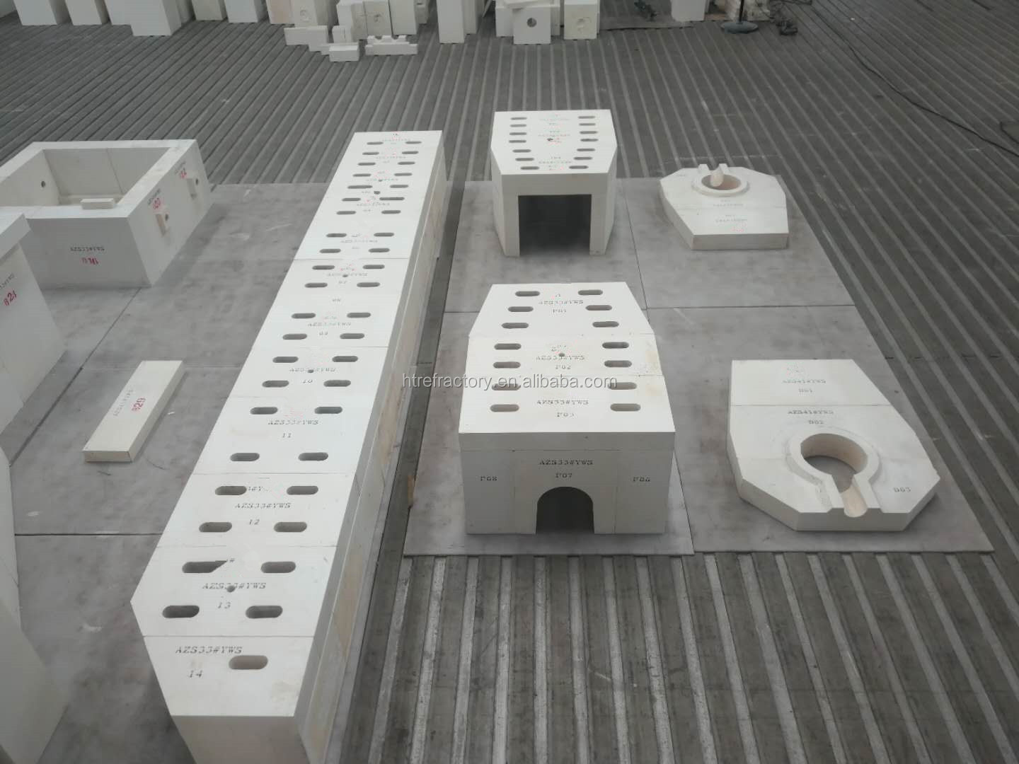 High Al2O3 Content White ZAC Fused Zirconia Brick for Glass Furnace at from Ghina