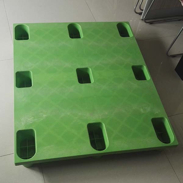 Polyethylene Terephthalate PET Waste Plastic Pallet Machine No Pelletizing