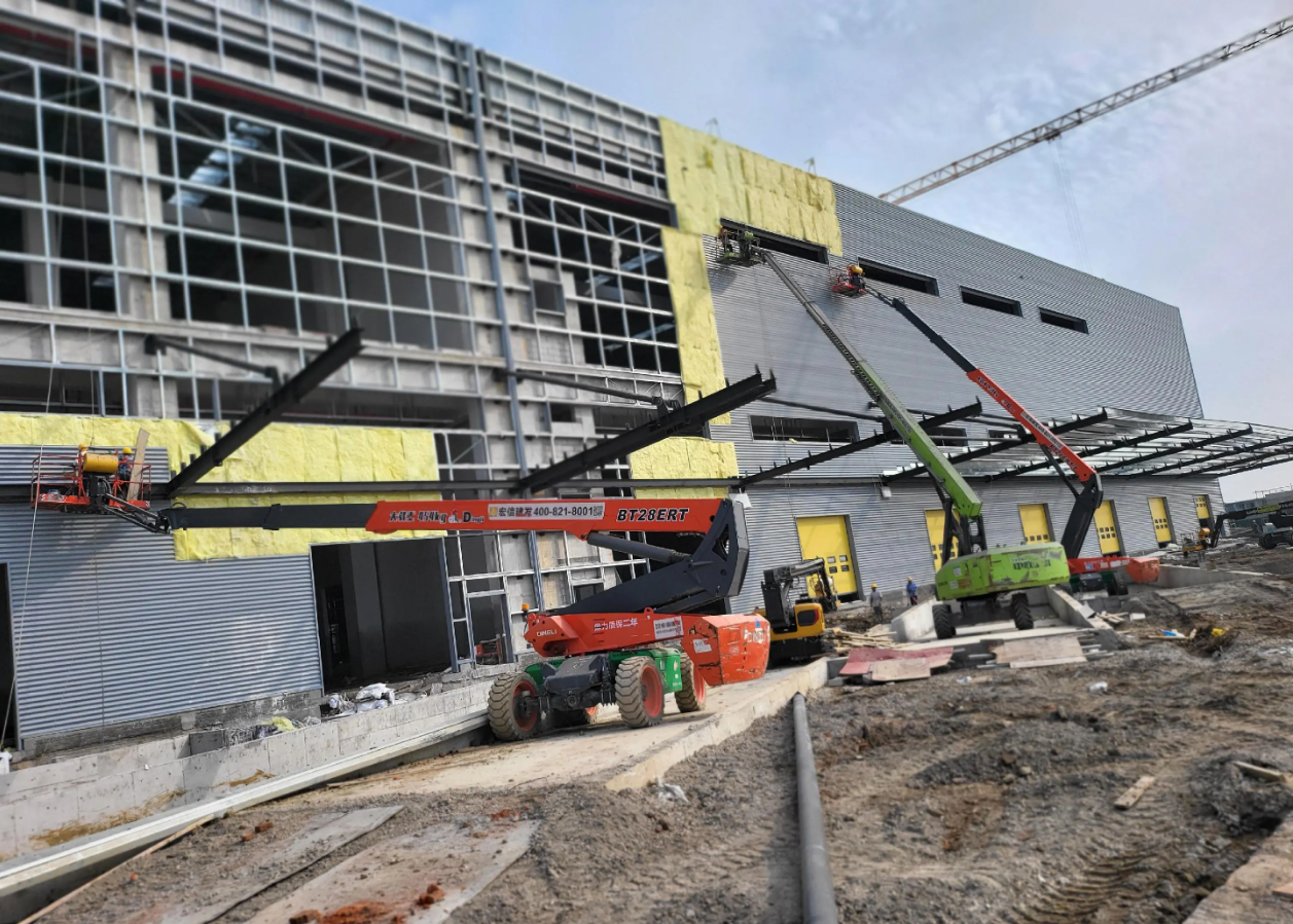 Large span high bearing capacity prefabricated steel structure industrial building workshop