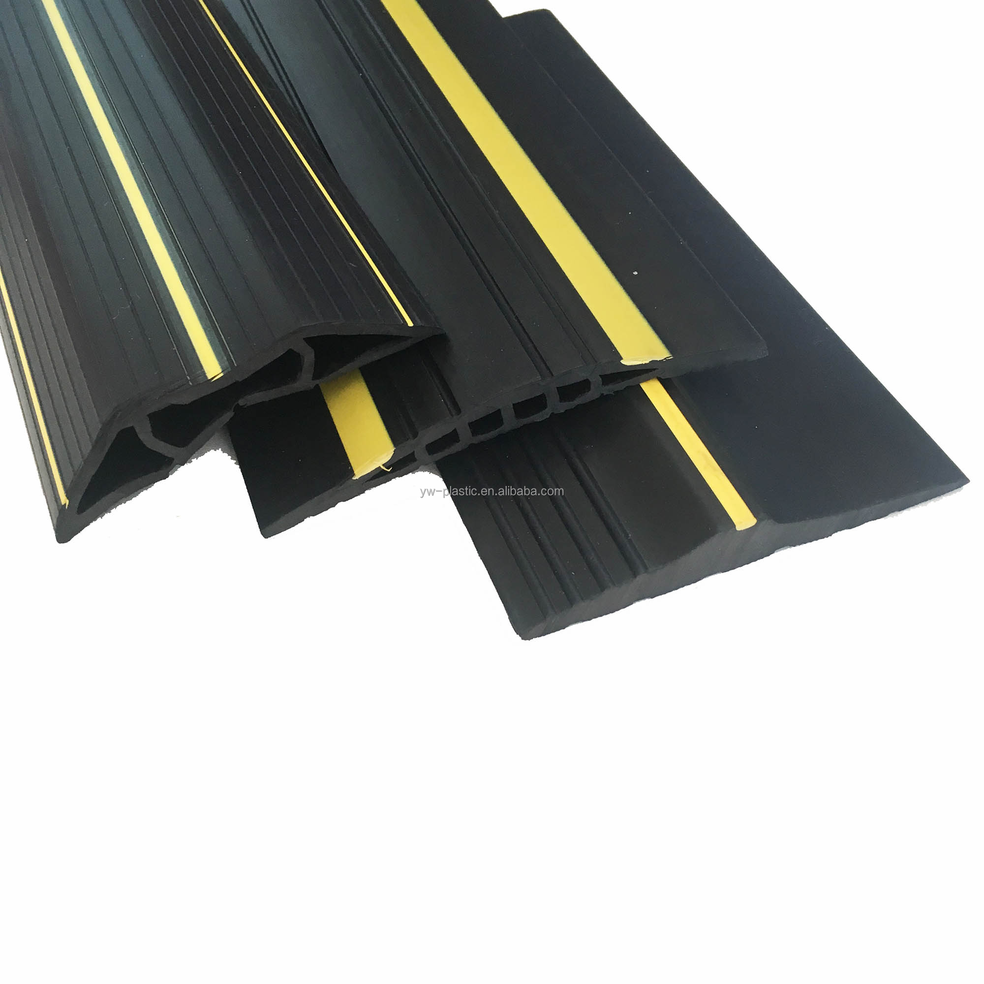 Professional Cutting Garage Door Threshold Ramp Rubber Bottom Weather Seal Strip