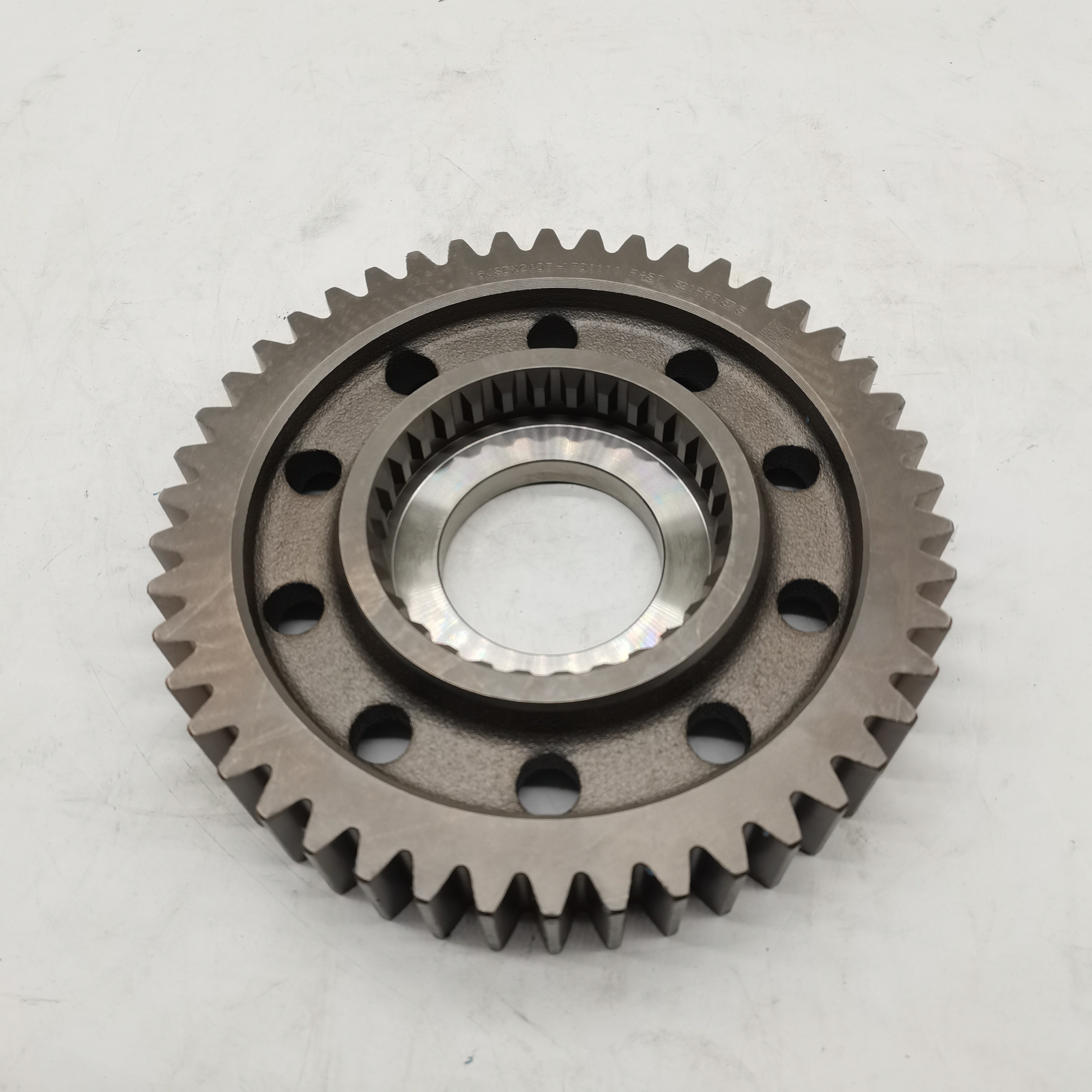 Fast 16-speed gearbox Second shaft first gear 16JSDX240T-1701111