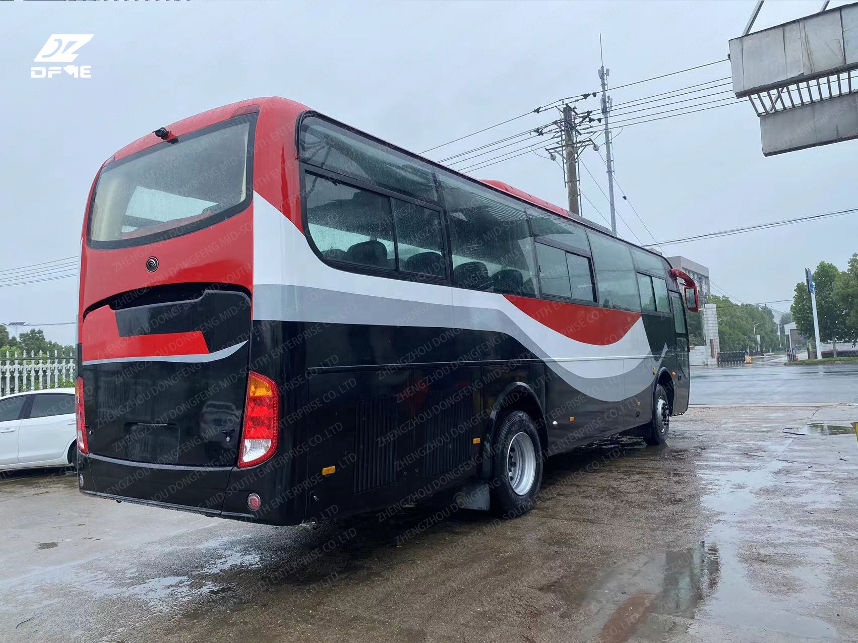 53 Seats Diesel Front Engine Buses and Coaches for Refurbishment Luxury Used Bus Sale