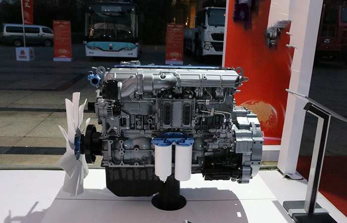 Reliable Bus Spare Parts Yutong Bus ZK6118H Weichai Engine WP8.320E61 High Precision