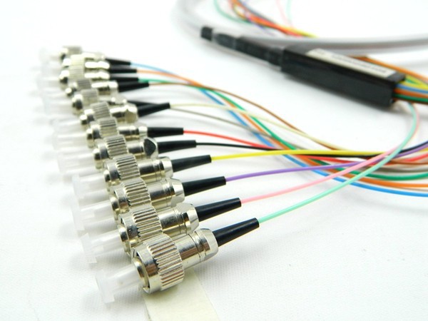900um Buffer Tube SC/UPC G657A Singlemode Optical Pigtail