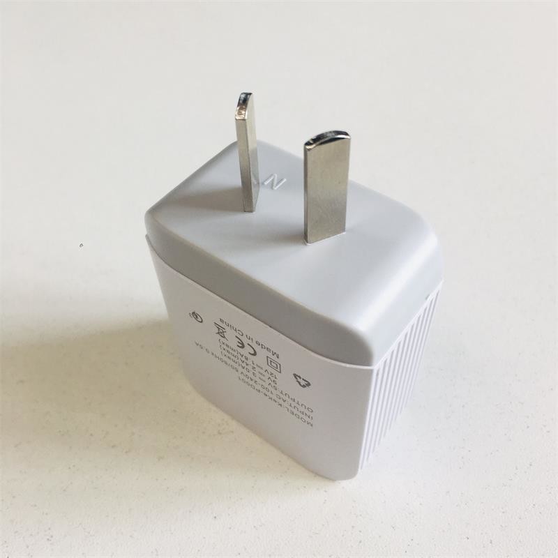 2 Ports USB C PD Wall Charger , QC 3.0 18W USB Type C Wall Adapter For IPhone 12