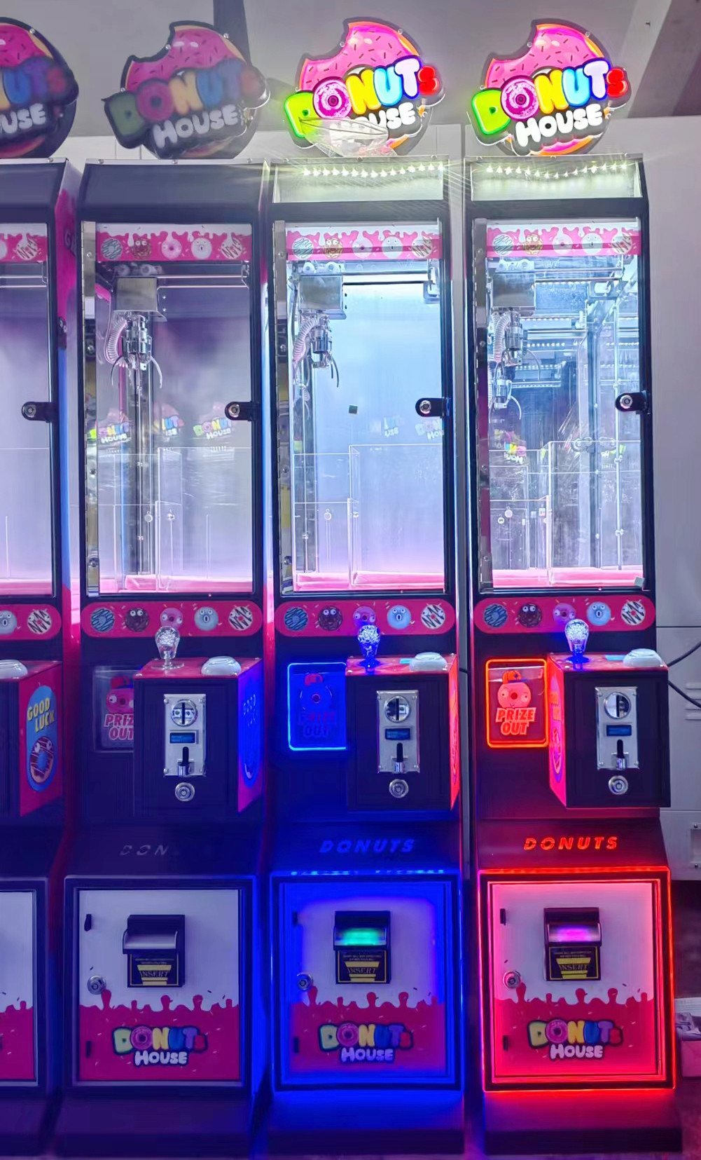 Customizable Mini Coin Operated Small Doll Arcade Game Vending Claw Machine With Bill Acceptor