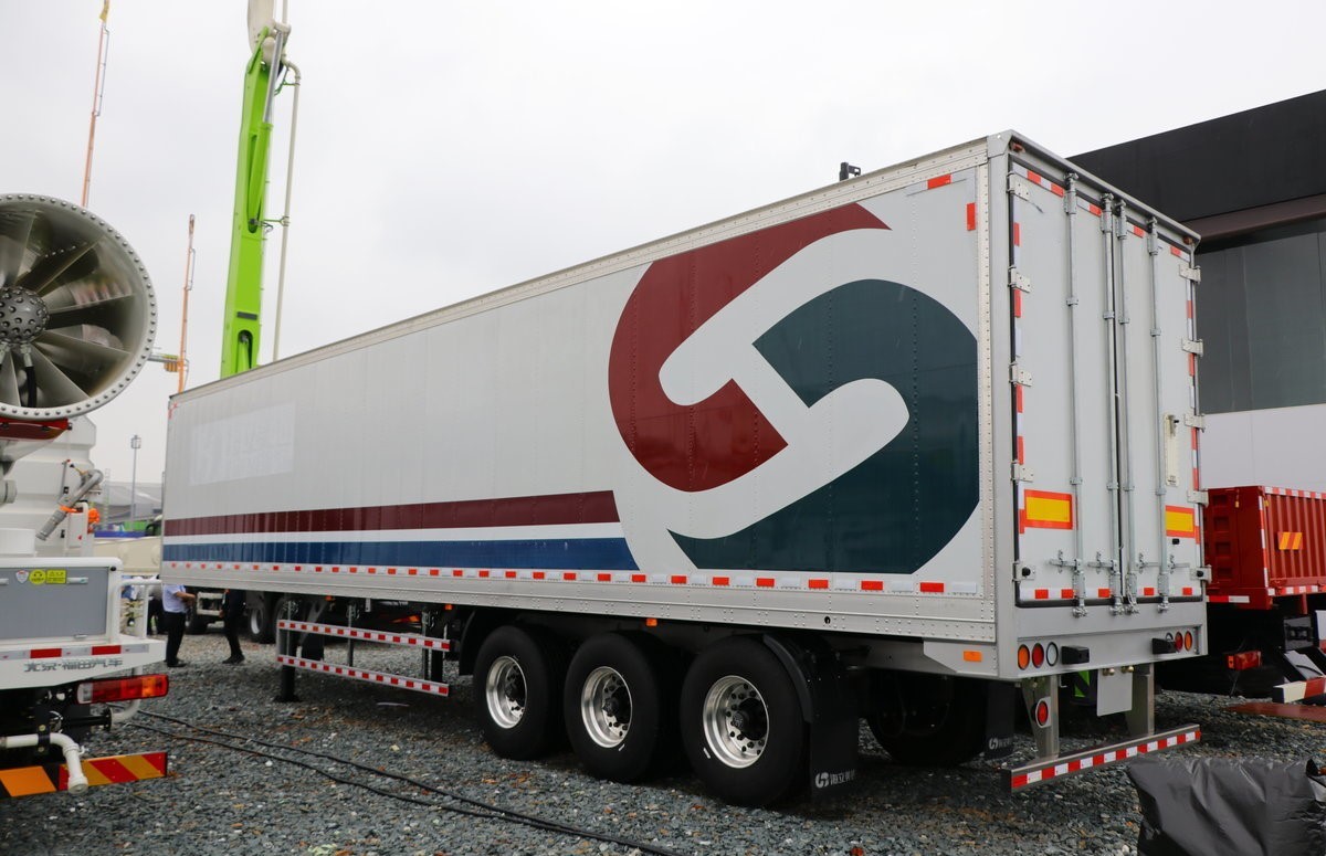 Fresh Produce Robust And Versatile Refrigerated Semi Trailer 40T For Diverse Cargo Types