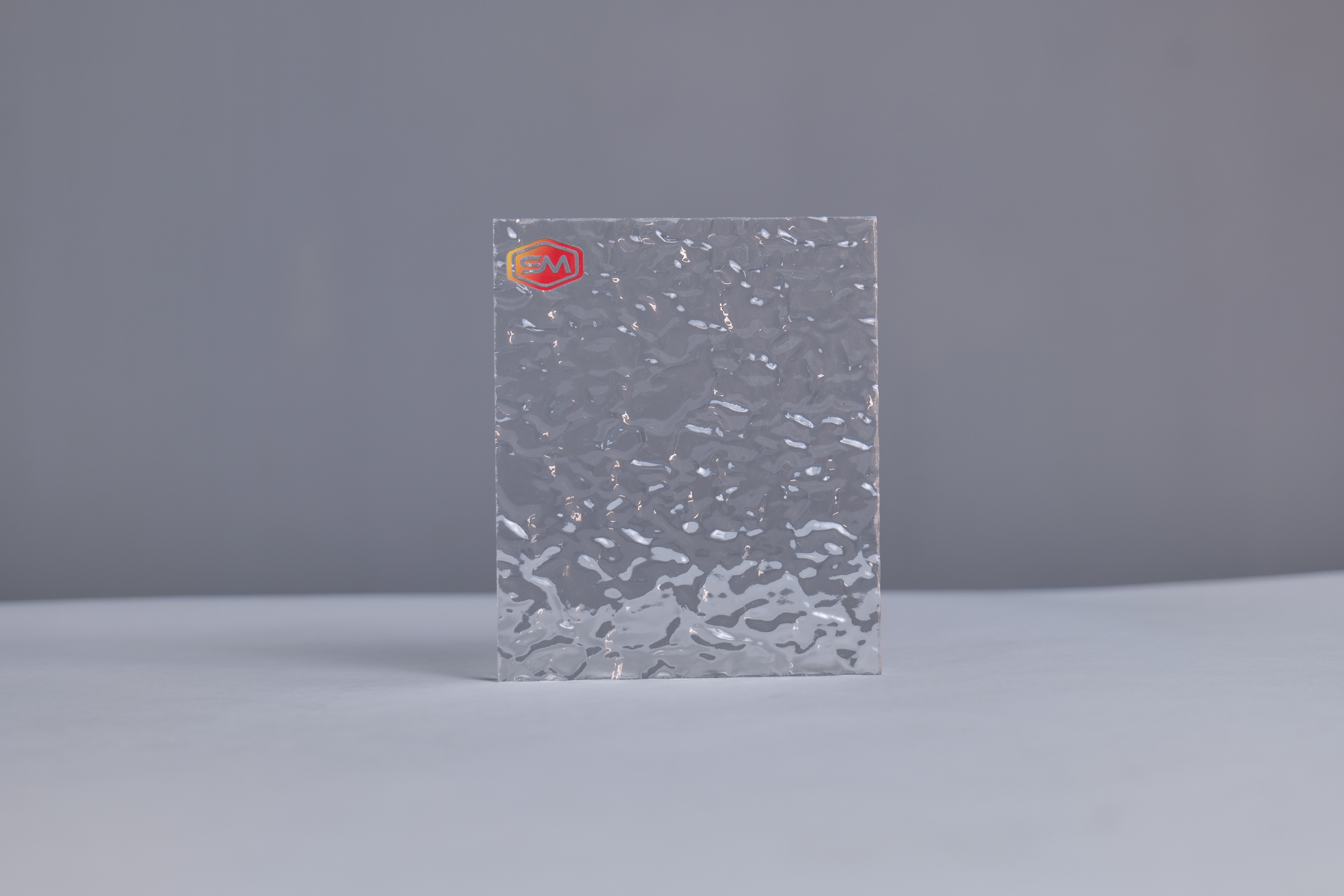 Customized Size And Colored Textured Acrylic Sheets For Indoor And Outdoor Applications