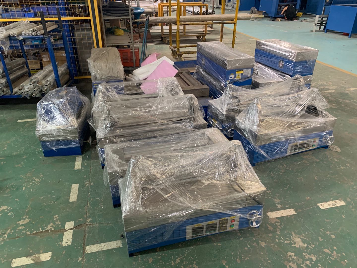 600mm EPE Foam EVA PP PUR Hot Melt Glue Pasting Machine Coating Machine for Products