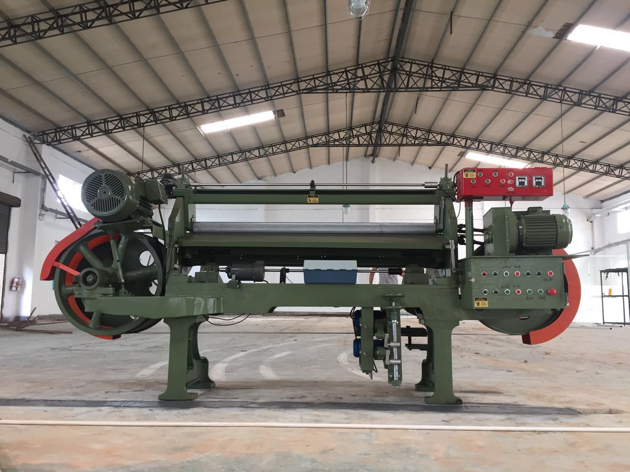 1600 mm Automatic EPE EVA XPE EPDM Polyethylene Foam Slicing Machine for Production