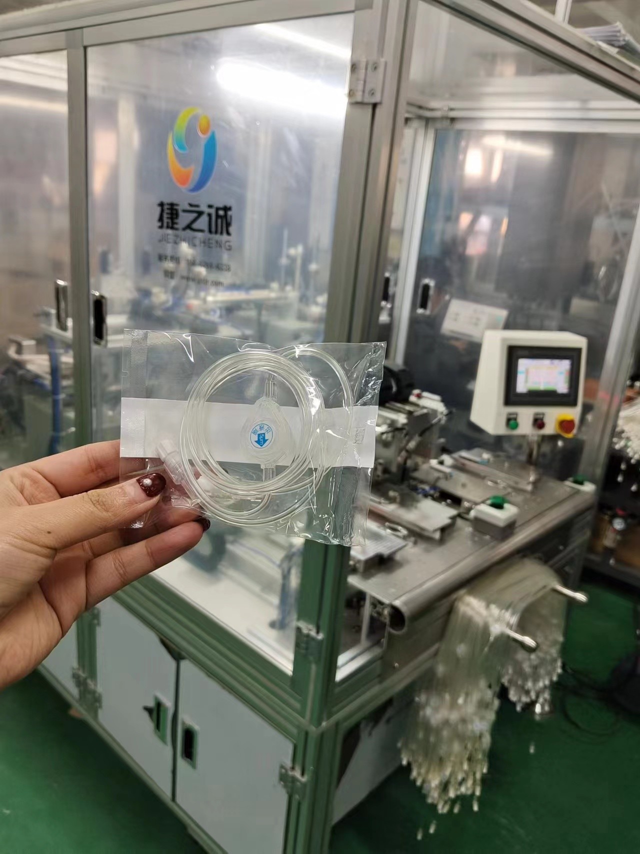 1000mm Extension Tube Packaging Equipment For Tube Winding Sealing