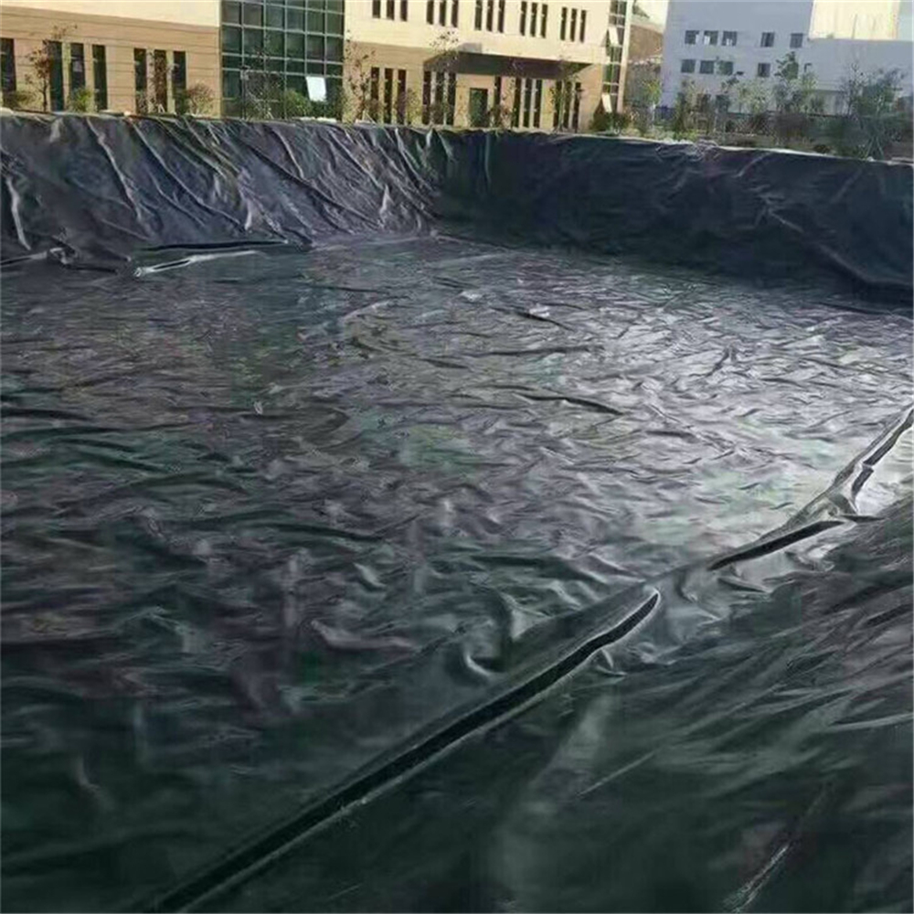 0.5mm and 0.75mm HDPE Geomembranes for Environmental Protection Length 50m-100m/Roll