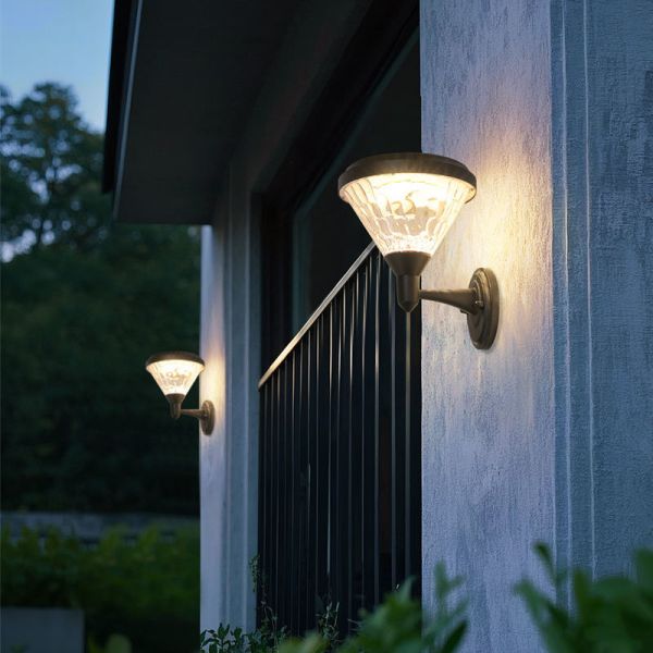 Waterproof IP65 LED Solar Garden Light For Outside Place Lighting