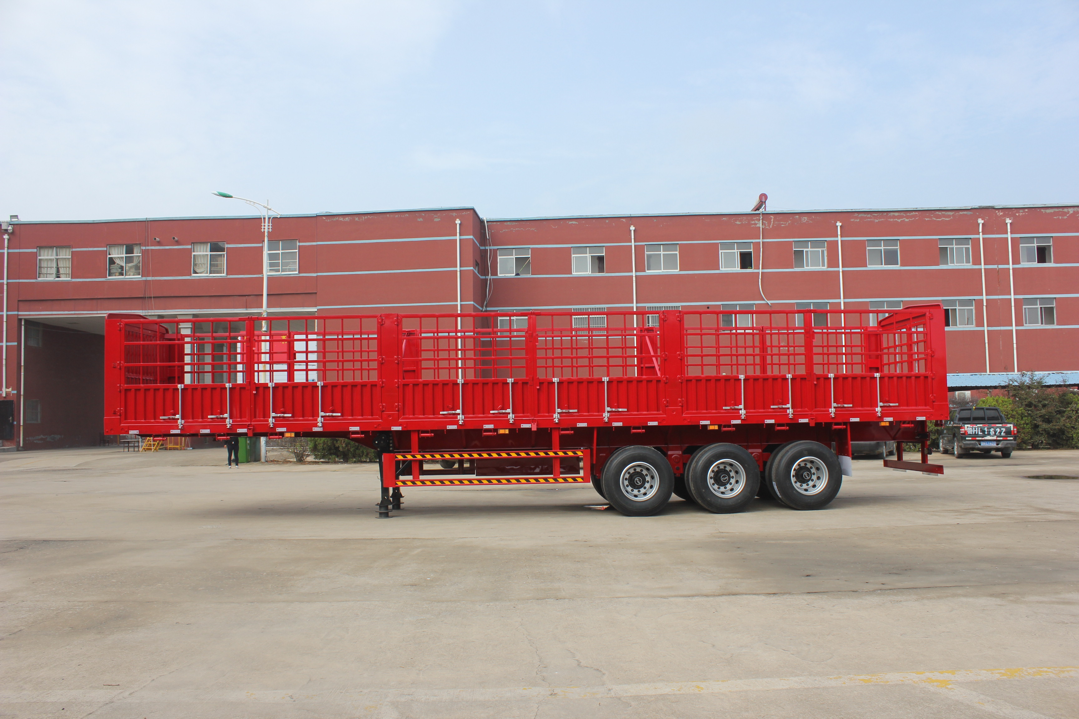 50Ton Leaf Spring Fence Cargo Transport Semi Trailer /Kin Pin 2''/3.5'' Bolt Type