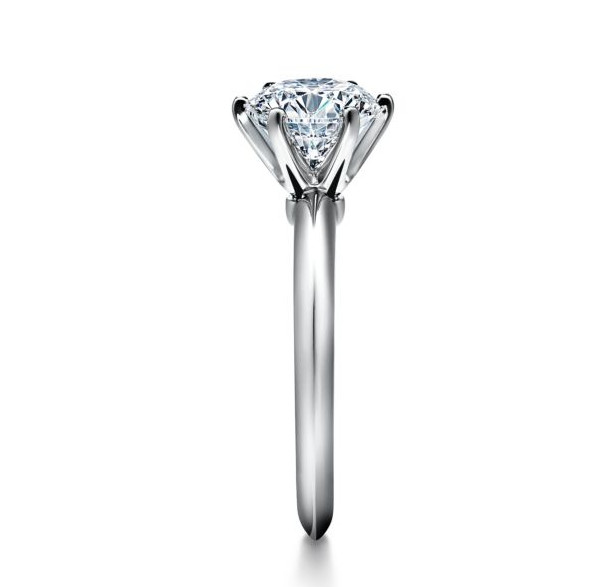 T Classic 6 Prongs Engagement Ring Solitaire Ring 18K White Gold/Platinum Customization