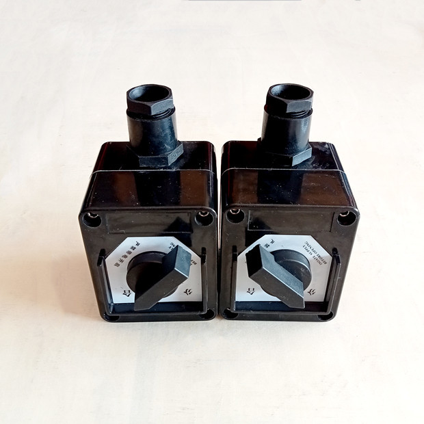 Illuminated Explosion Proof Switches 220VAC Light Corrosion Proof