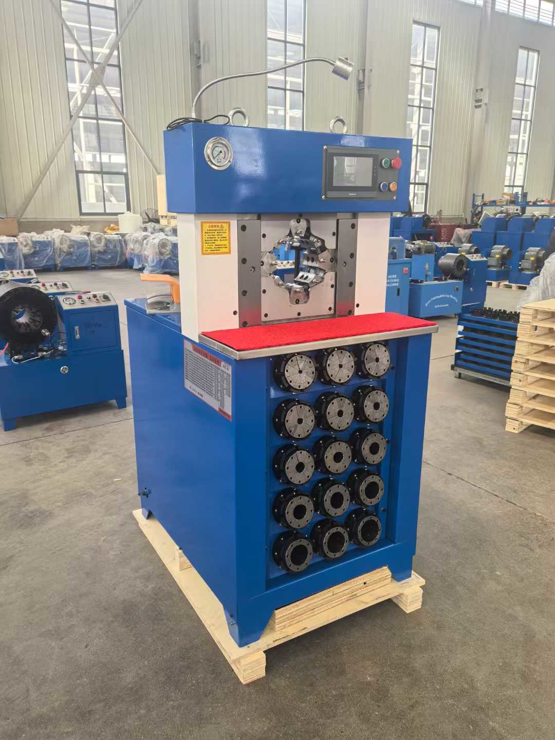 Blue Colors 3 Inch PLC Control System 6 - 76mm AC Hose Crimping Machine For Efficient Crimping Max Opening 158mm
