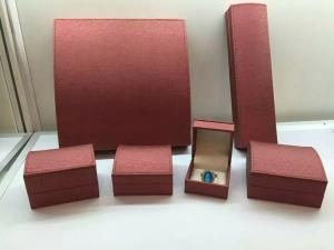 China Classic Jewelry Plastic Box Gift Packaging Imitation Leatherette on sale