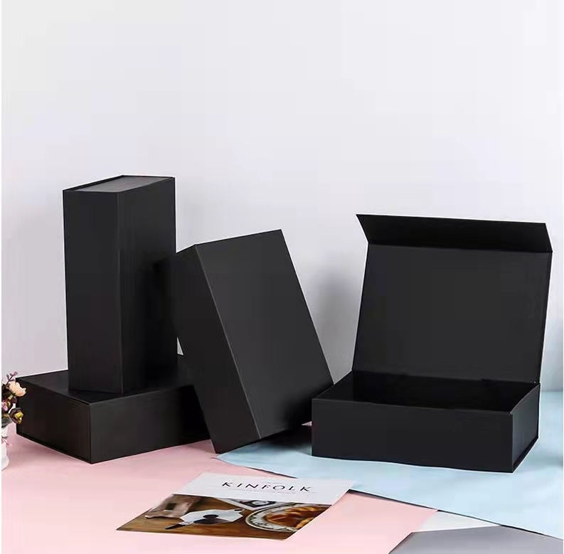 Customized Black Magnetic Shoe Box Paperboard Fancy Packaging Box