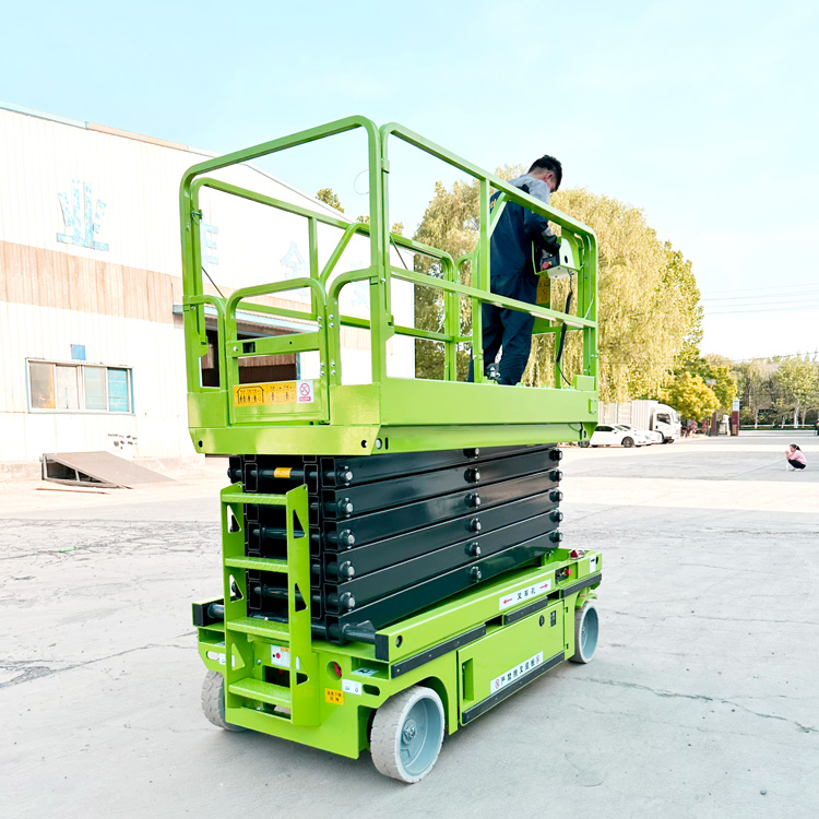 4m 10m 12m Mobile Hydraulic Table Lift Diesel Engine Drive Single Person Scissor Lift For Rough Terrain