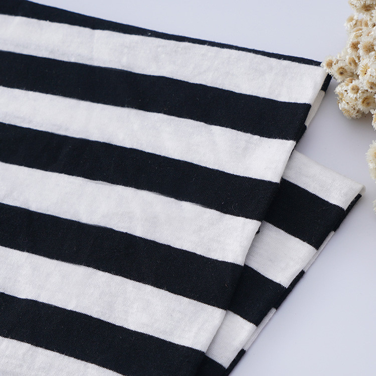 Durable Moisture Absorption Fashionable Striped Cotton Fabric For Casual Wear