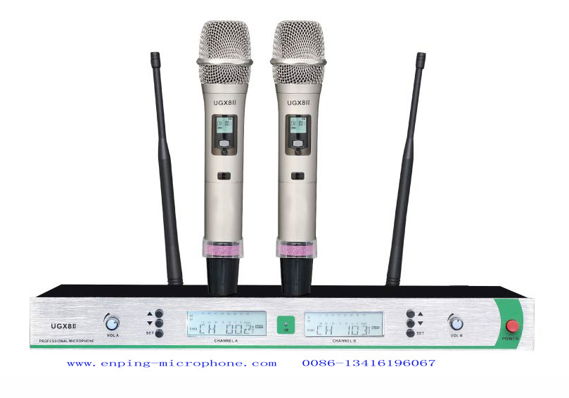 UGX10II UHF wireless microphone system with IR selectable frequency and automatic power-off / SHURE style