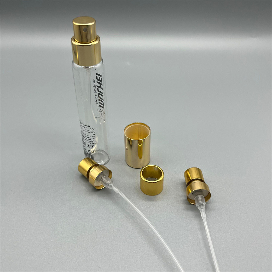 Luxurious Golden Perfume Bottle Pump Elegant Dispenser for Fragrances