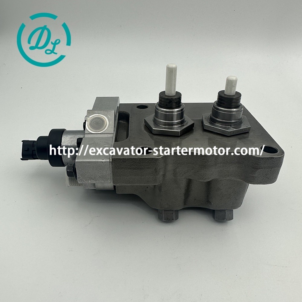 6746-71-1251 6746-71-1261 Engine Part Fuel Injector Pump Head 6D114