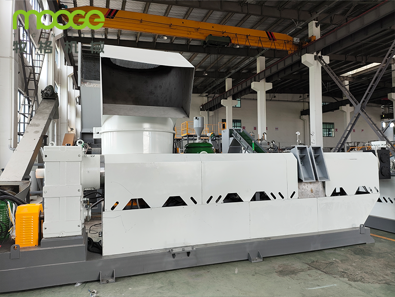 RSL Series Double Stages Plastic Pelletizing Machine For Washing Recycled Soft PE PP Material