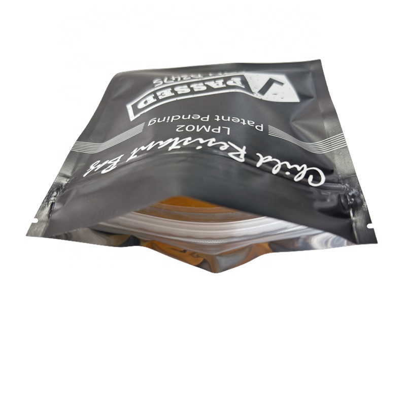 Soft Touch Material Dry Flower Packaging Ziplock Mylar Foil Bags 3.5g 7g