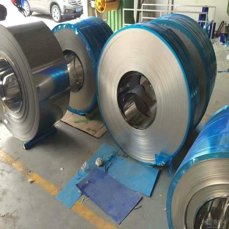 301 304 Stainless Steel Coil Strip 8K Mirror Precision Strip Steel 0.1mm 0.2mm 0.3mm