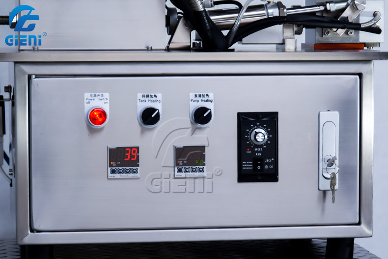 TSF Three Layer 3.5Kw Cosmetic Filling Machine 100kgs Table Type