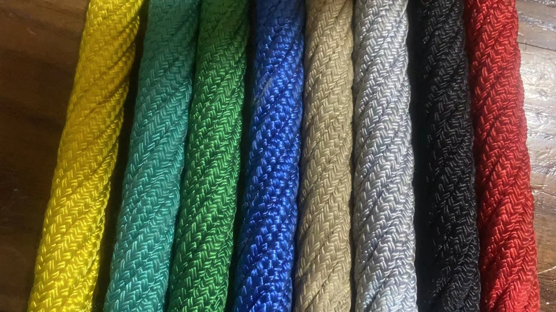 Mixed Colored 18mmx250m Playground Climbing Combination Wire Rope With 6x19 FC