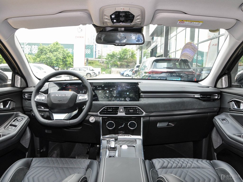 Super Fast Speed 2024 Chery EXEED TXL 400T 4WD SUV Lingyun 5 Seat Version ACC Cruise Control Macpherson Front Suspension