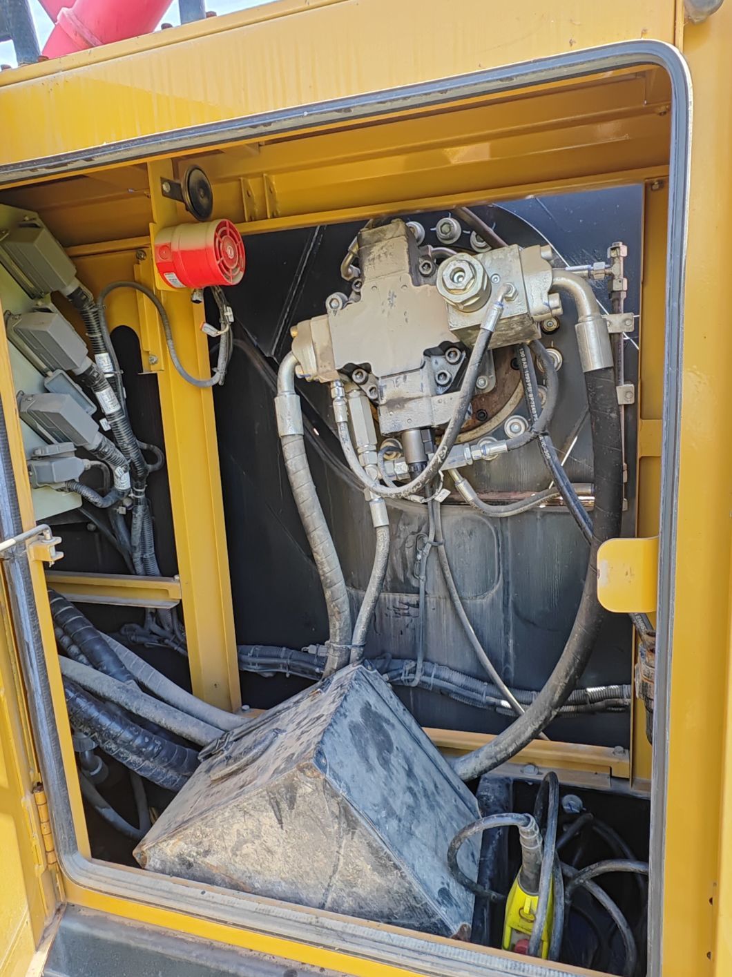 Sy 150 Tons Large Crawler Crane in 19 Years