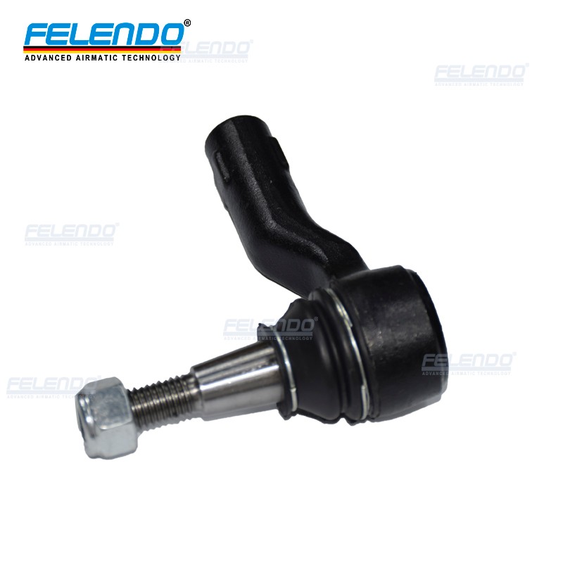Front Track Rod End LR027570