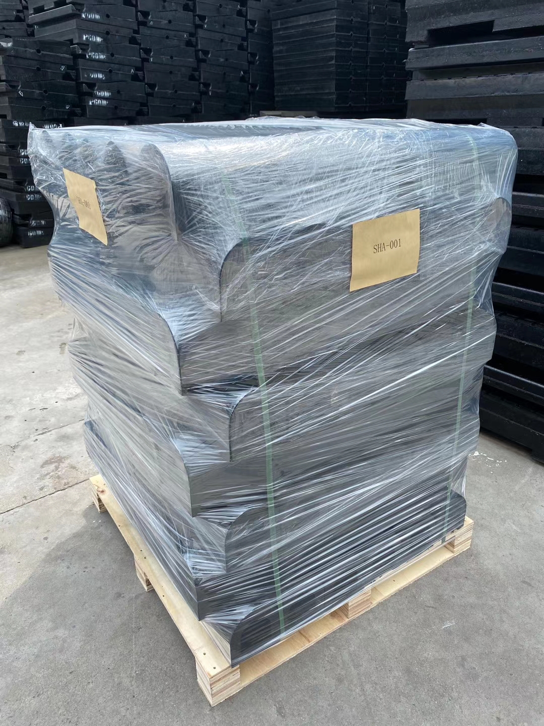 P Shape Boat Dock Edge Fender Bumpers with IATF Certificate Durable PVC EPDM Material